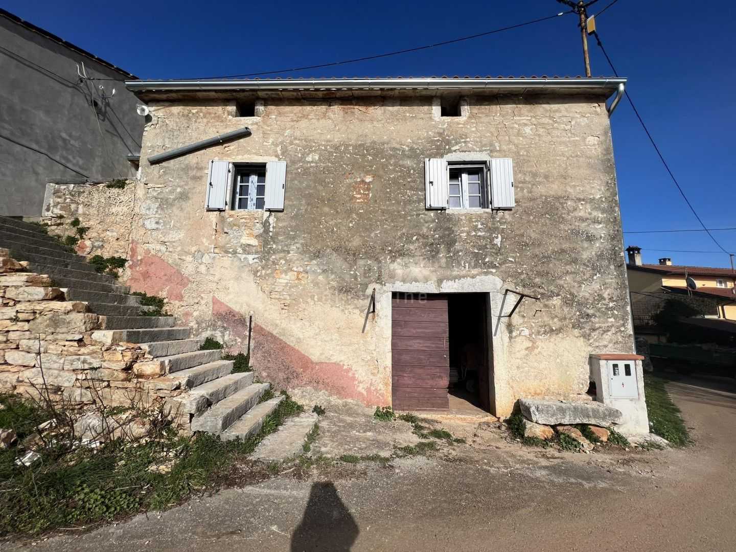 σπίτι σε Visnjan, Istarska Zupanija 12580906
