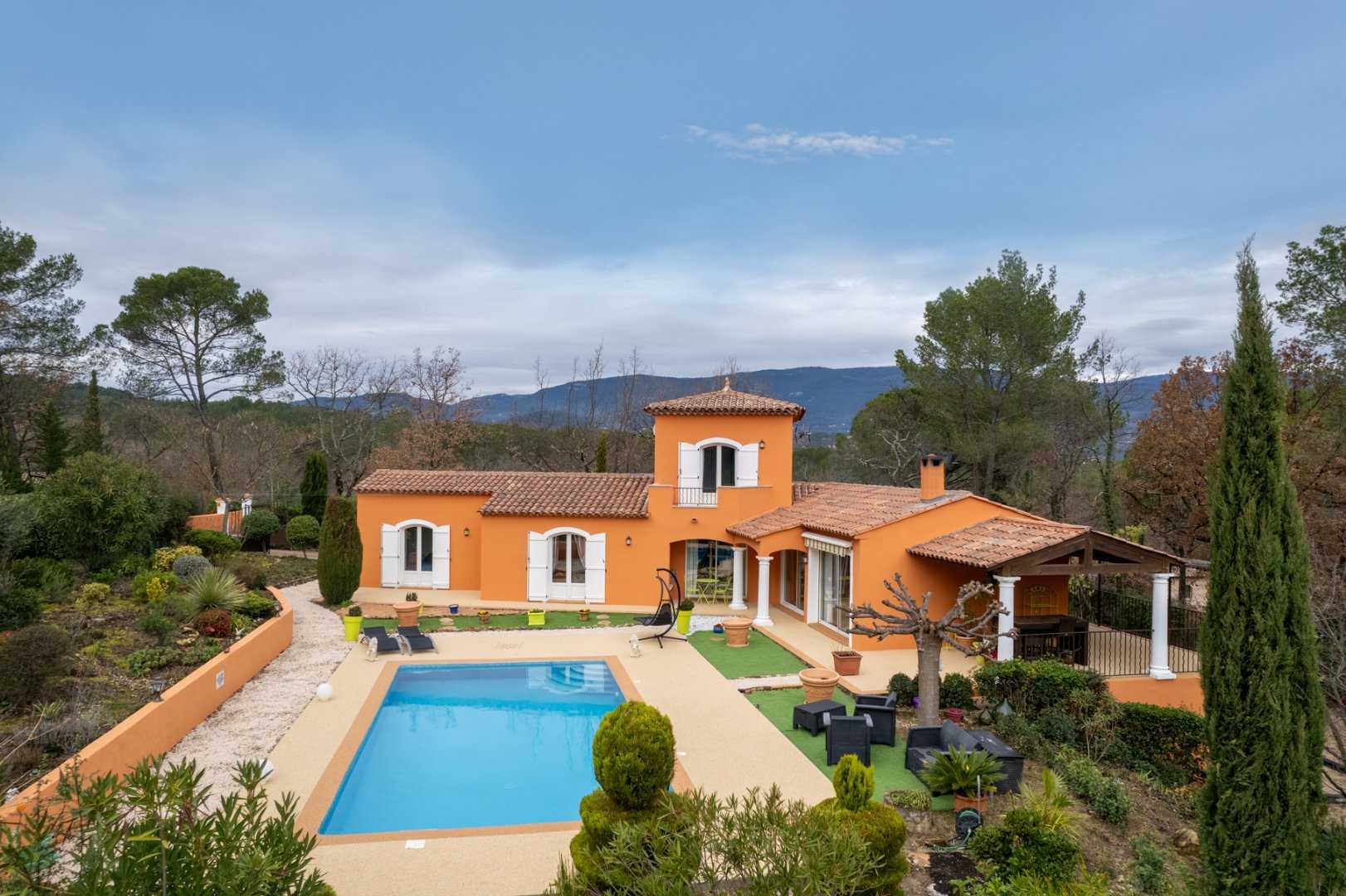 Hus i Fayence, Provence-Alpes-Cote d'Azur 12581721