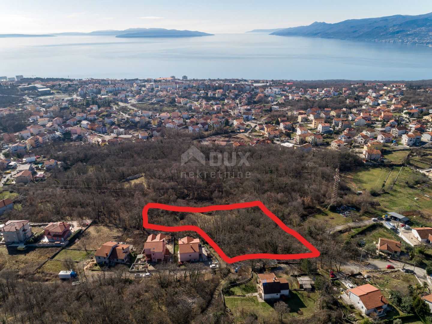 土地 在 , Primorsko-goranska županija 12582970