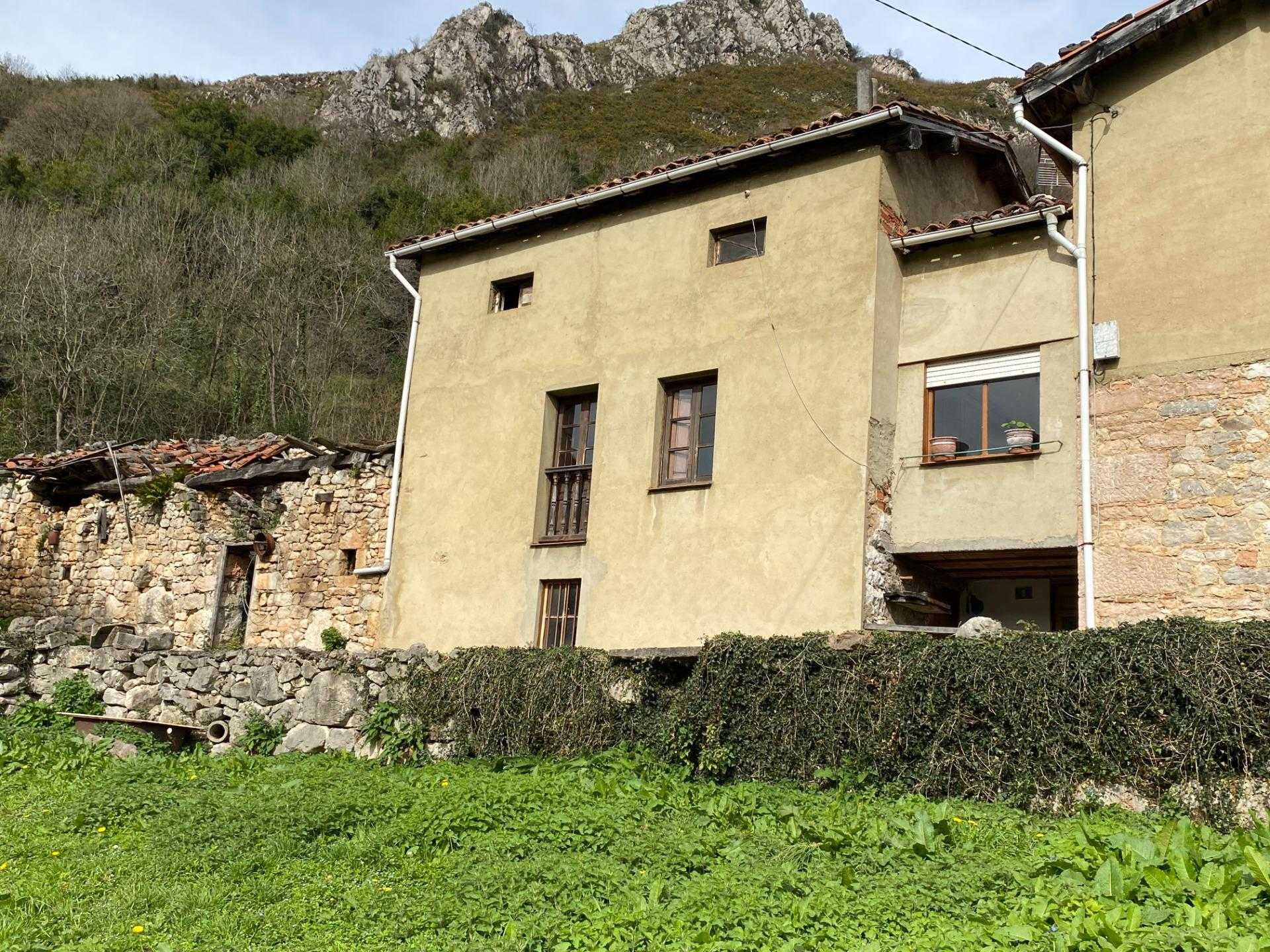 Rumah di Baina, Asturias 12582978