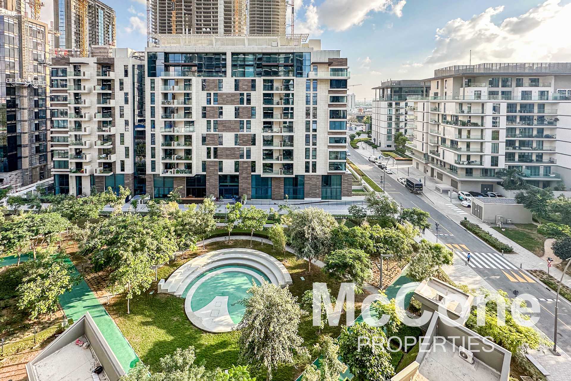 Condominium in Dubai, Dubayy 12583005