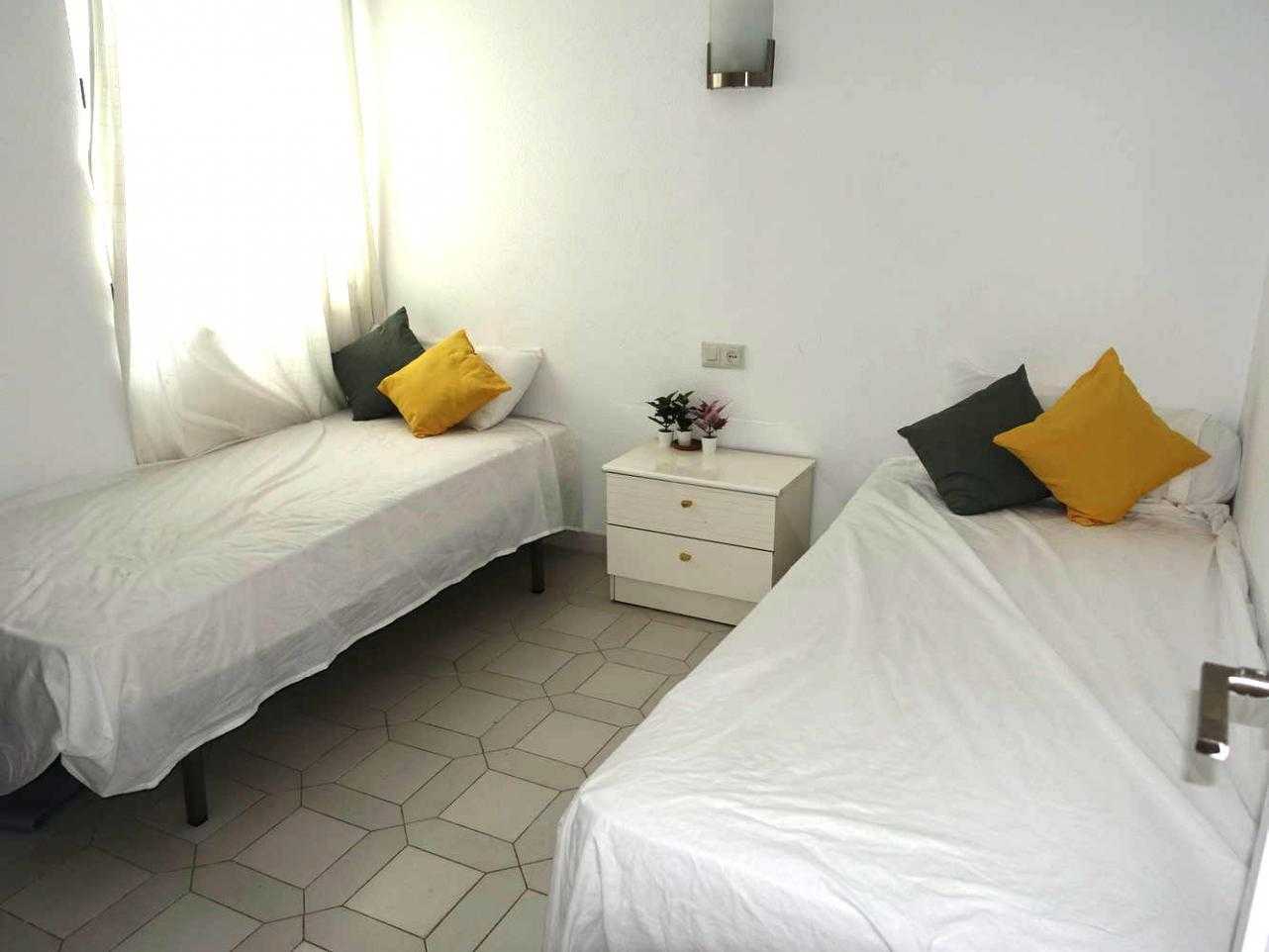 Condominium in Las Lagunas de Mijas, Andalucía 12583590