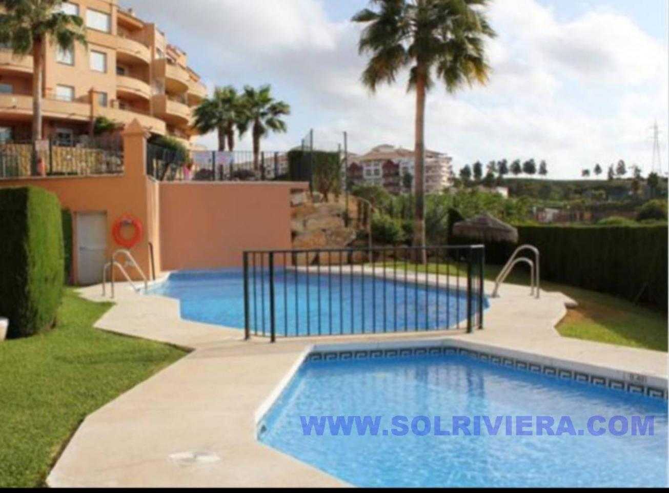 Condominium in Las Lagunas de Mijas, Andalucía 12583594