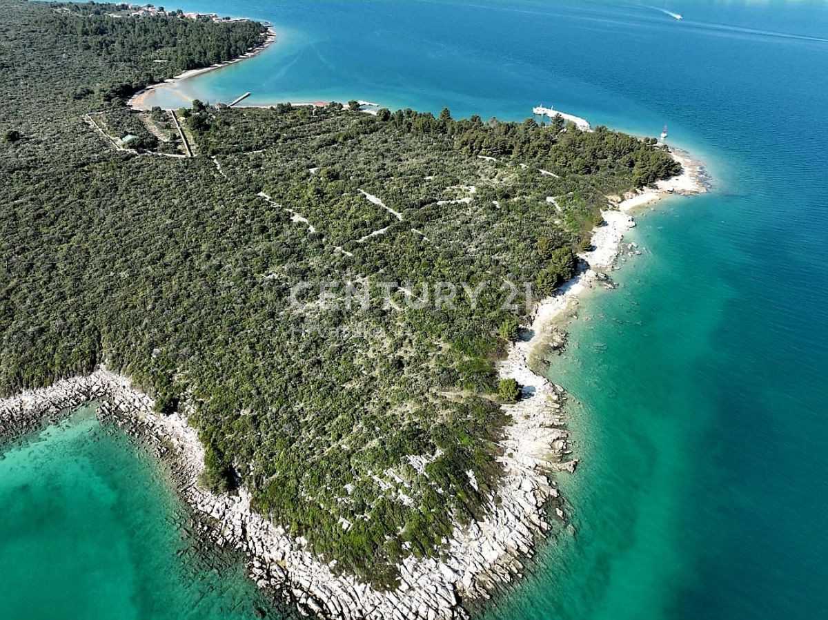 Land i Sveti Filip i Jakov, Zadarska županija 12584459