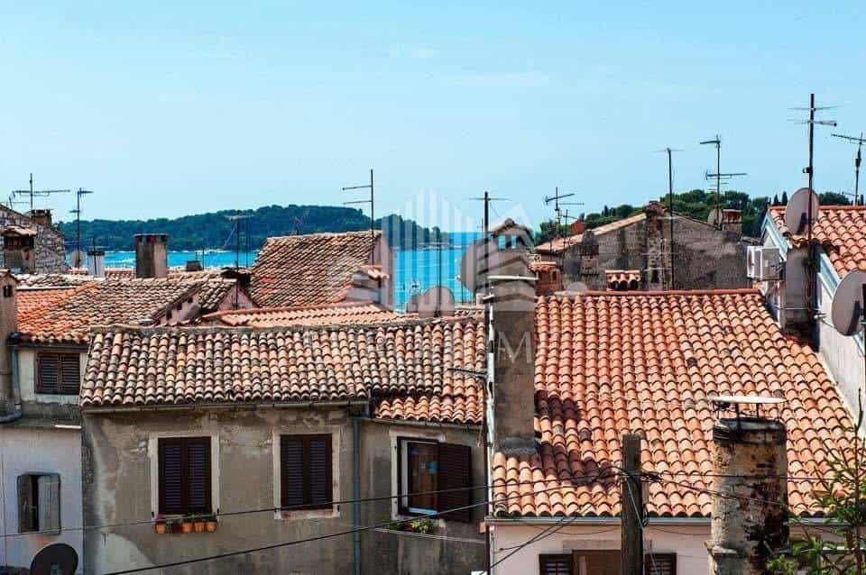 Résidentiel dans Rovinj, Istria County 12584969