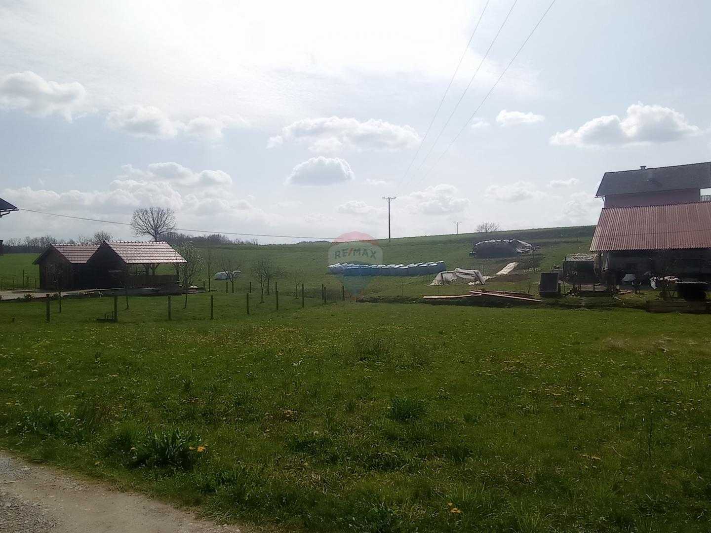 Land im Duga Resa, Karlovacka Zupanija 12585849