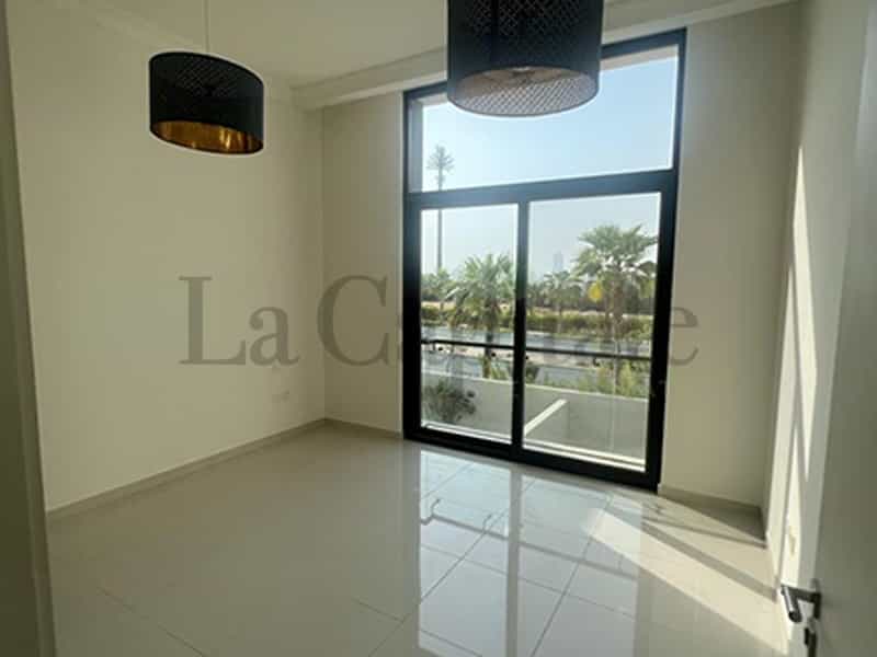 casa no Dubai, Dubai 12585881