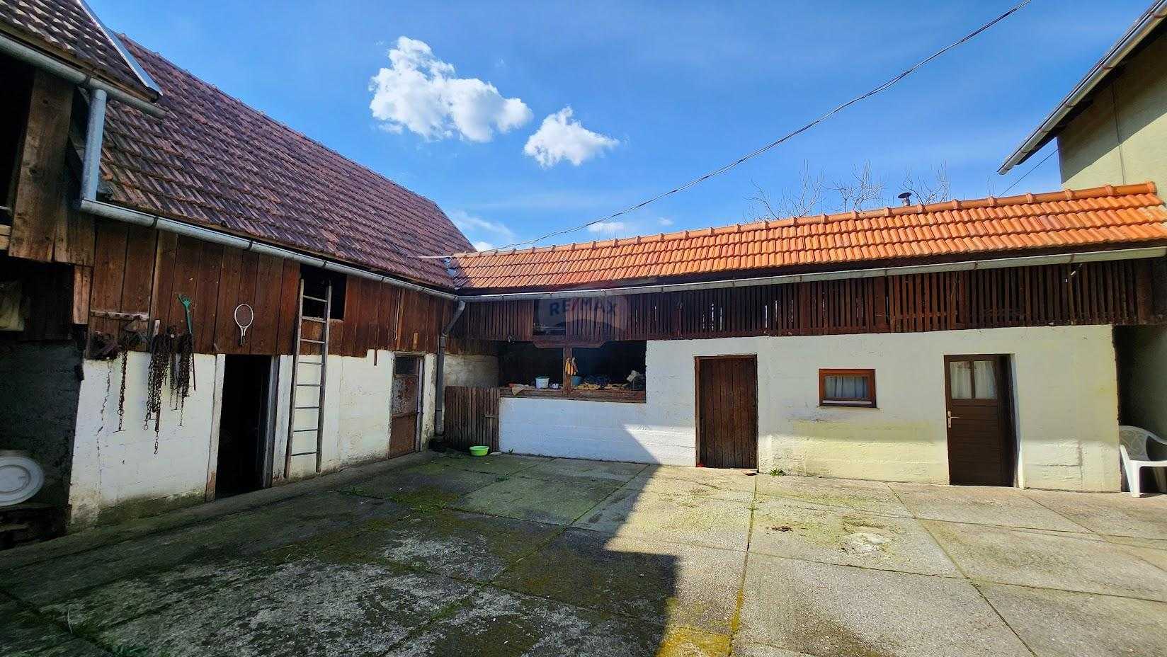 Будинок в Огулін, Карловацька жупанія 12586416