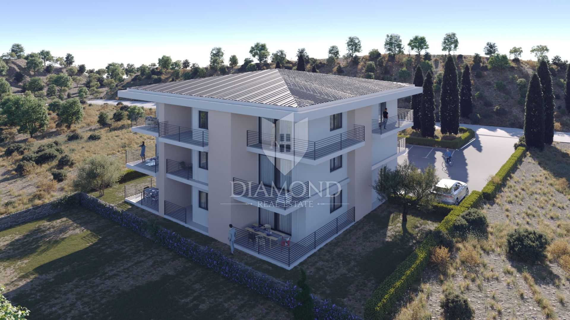 Condominium dans Kaštel, Istria County 12589579