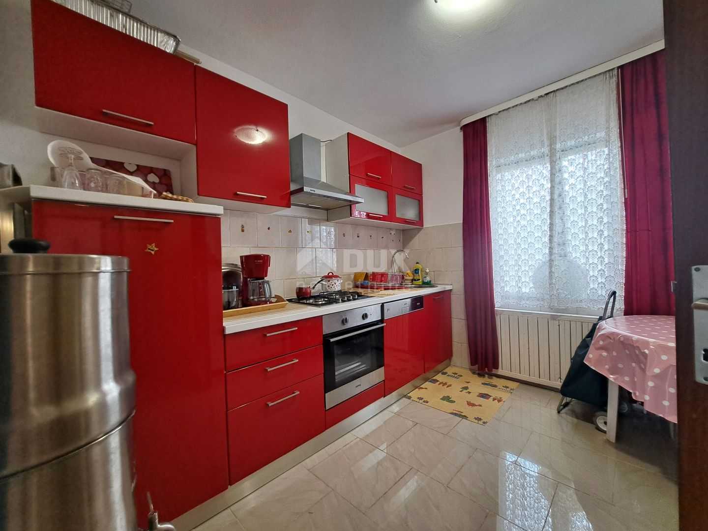 σπίτι σε Matulji, Primorsko-Goranska Zupanija 12590103