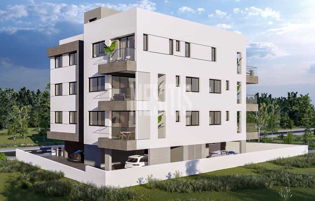 Condominium in Latsia, Nicosia 12590165