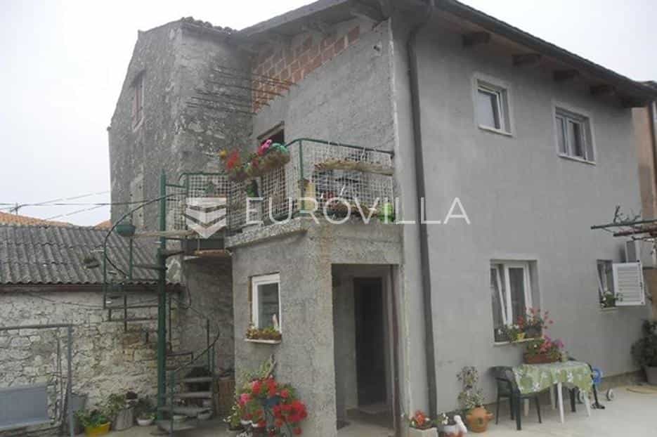 Hus i Sikici, Istarska Zupanija 12590682