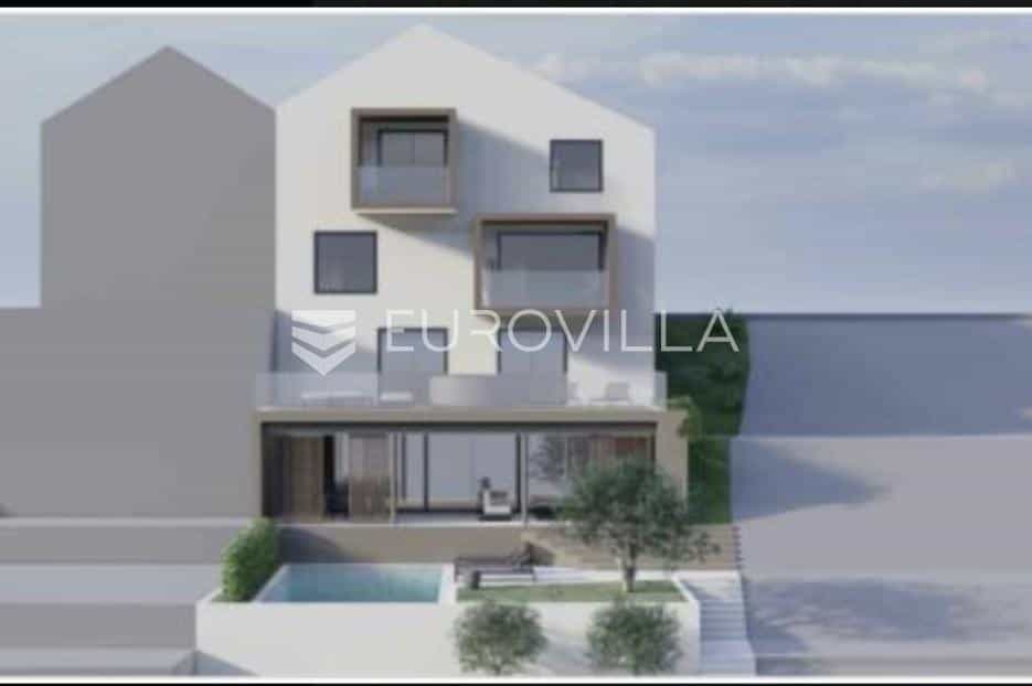 House in , Split-Dalmatia County 12591205