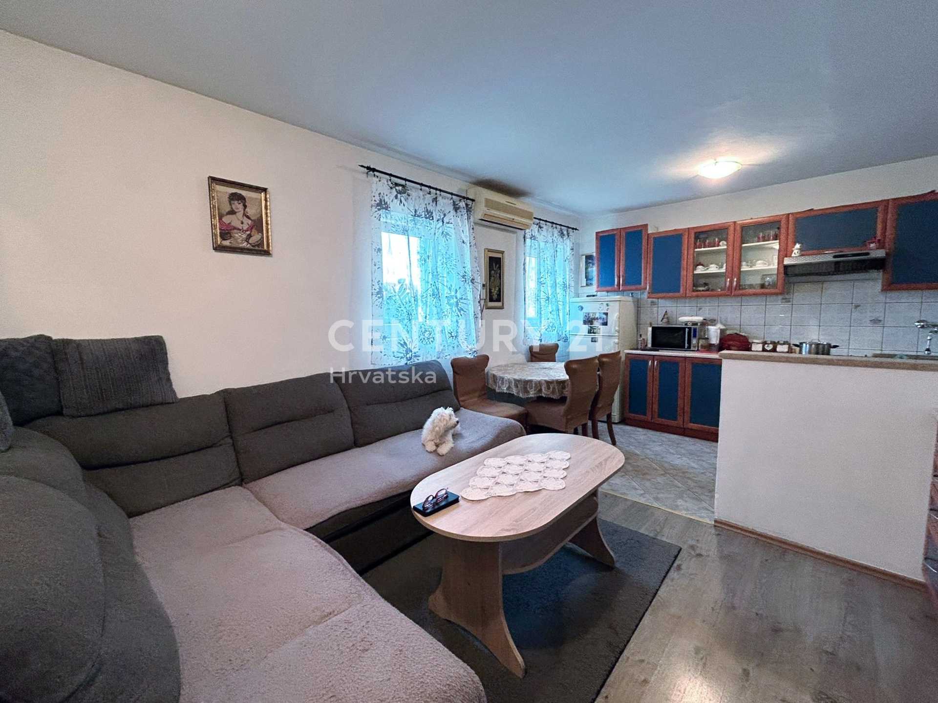 Condominium in Vrsar, Istarska Zupanija 12591225