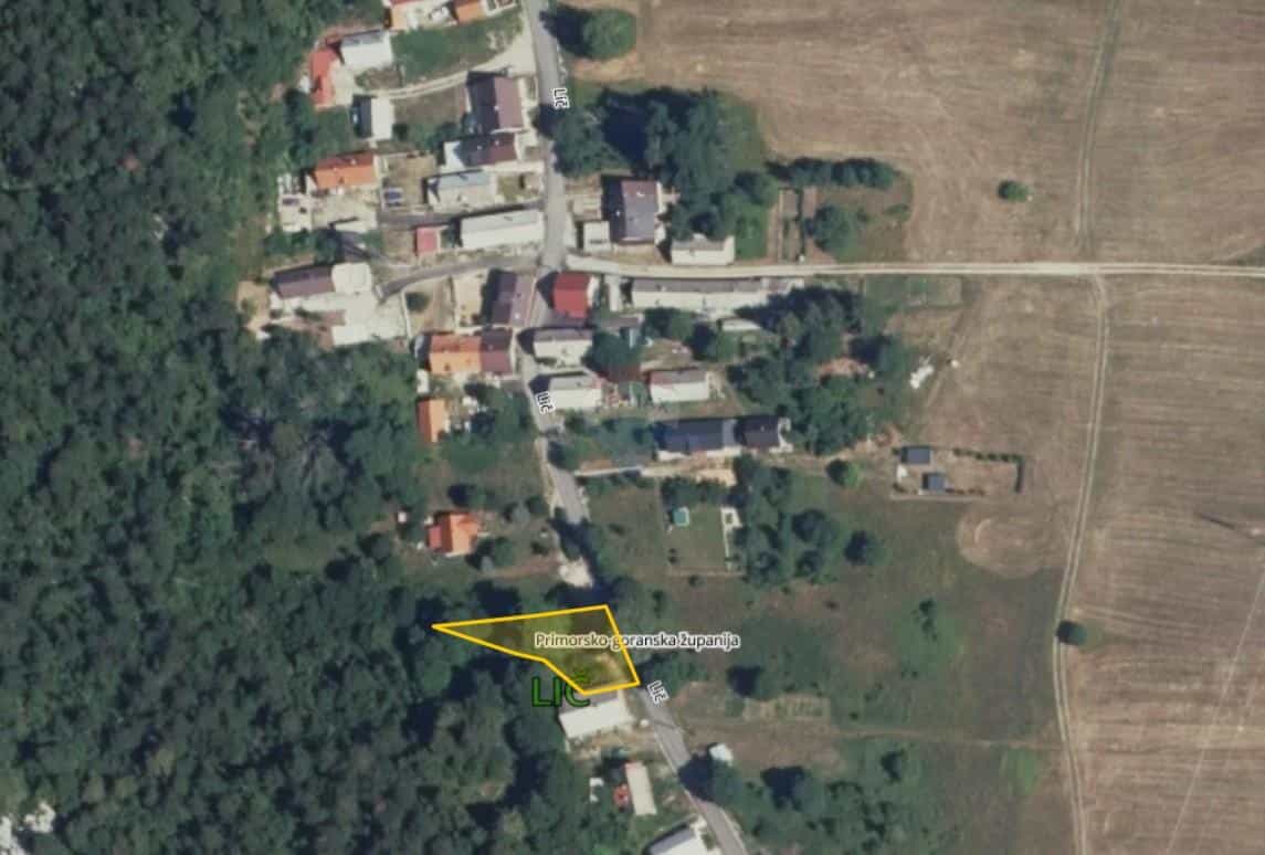 Tanah di Fuzine, Primorsko-Goranska Zupanija 12592361