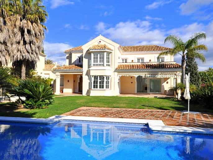 House in Villanueva del Rosario, Andalusia 12593422