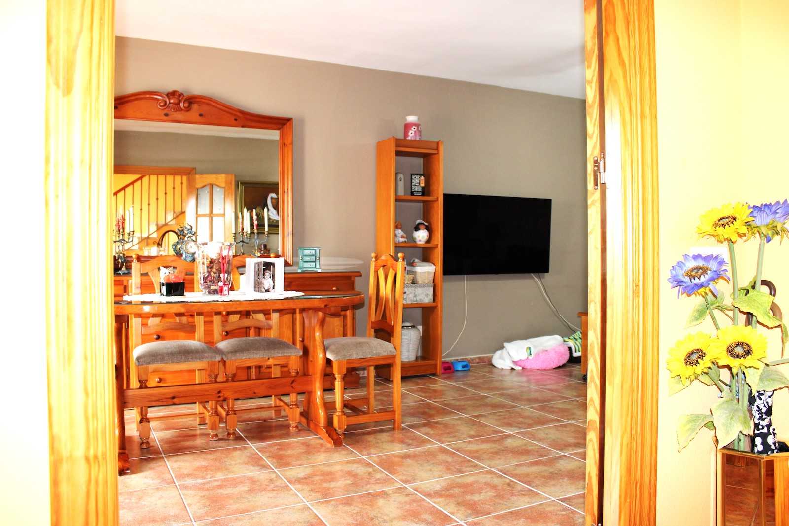 rumah dalam Nerja, Andalucía 12593708