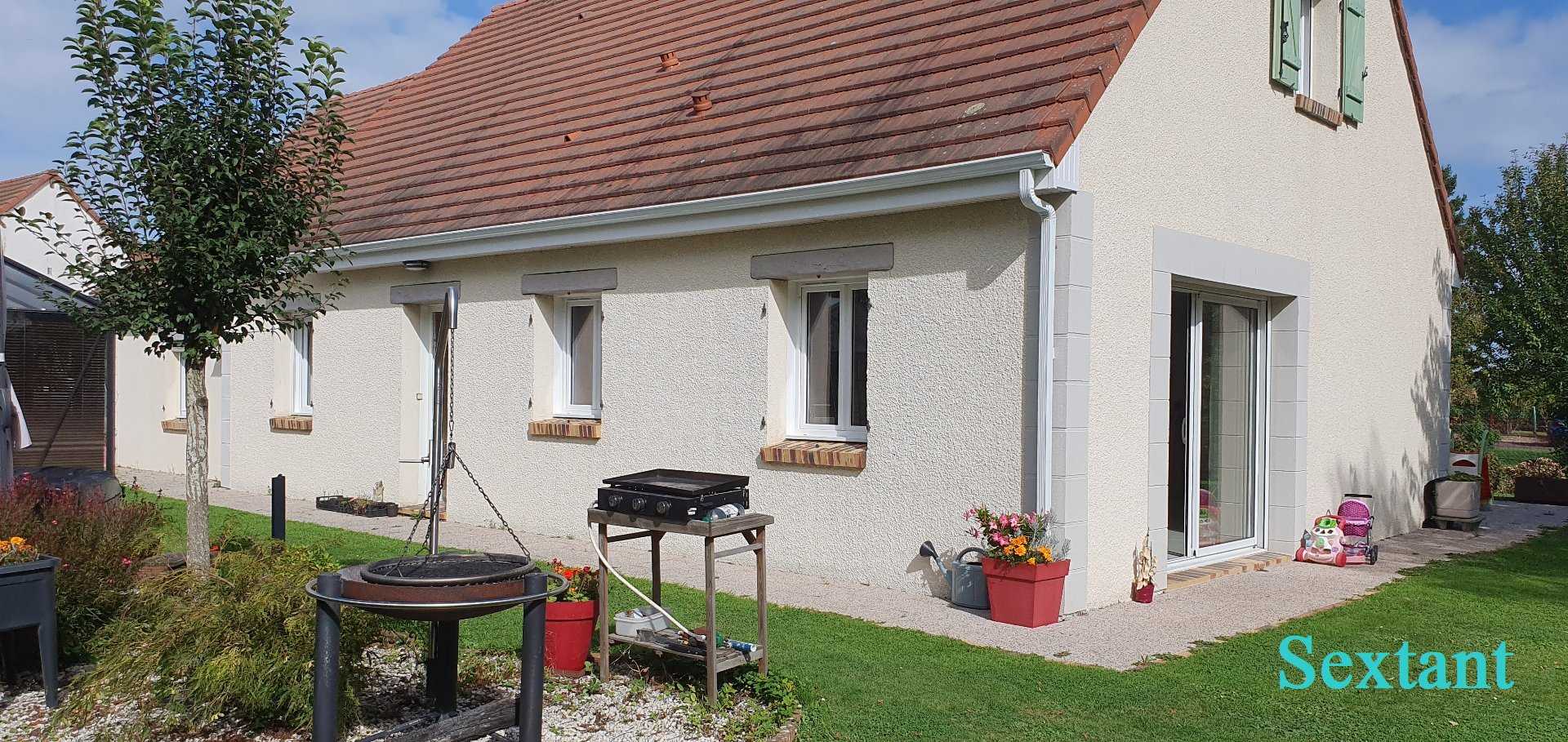 House in Conches-en-Ouche, Normandie 12593875