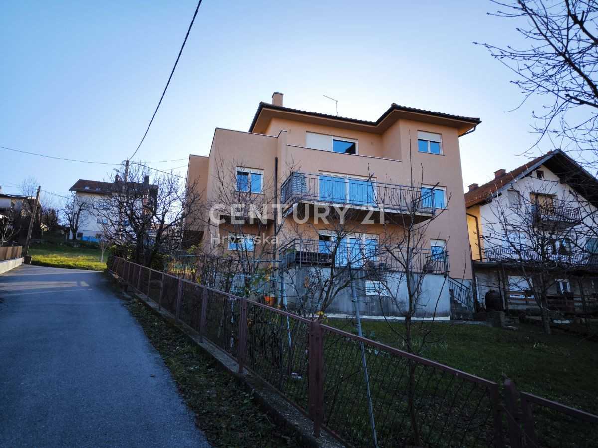 Haus im Bijenik, Zagreb, Grad 12594150
