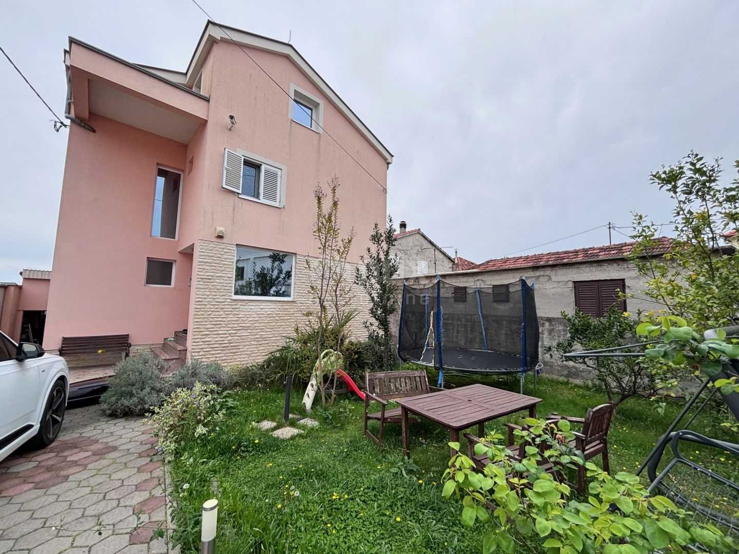 rumah dalam Arbanasi, Zadarska Zupanija 12595483