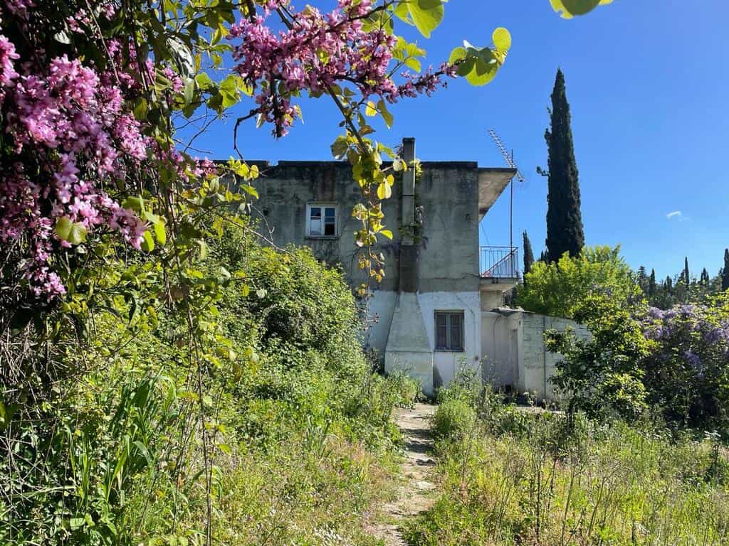 House in Peroulades, Ionia Nisia 12596200