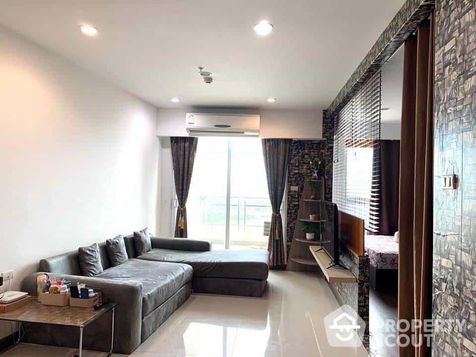 Condominium in Chong Nonsi, Krung Thep Maha Nakhon 12598561