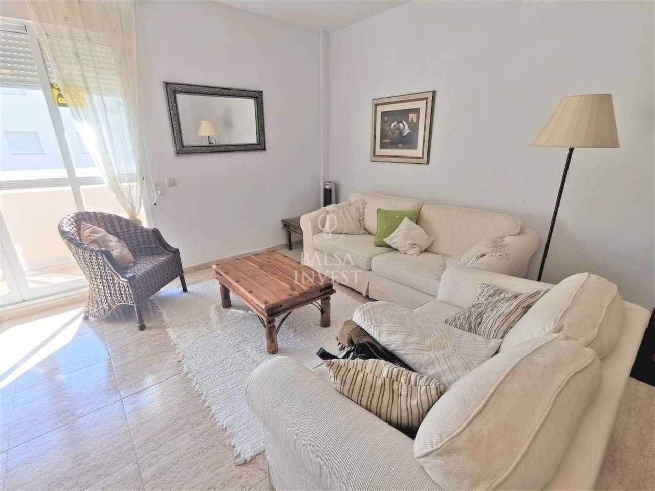 Condominium in Quarteira, Faro 12598849