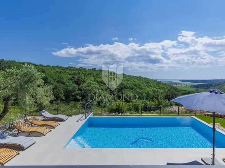 casa en Novigrad, Istria County 12603363