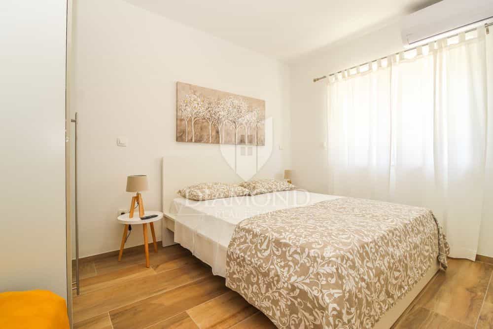 Condominium in Pula, Istarska županija 12603770