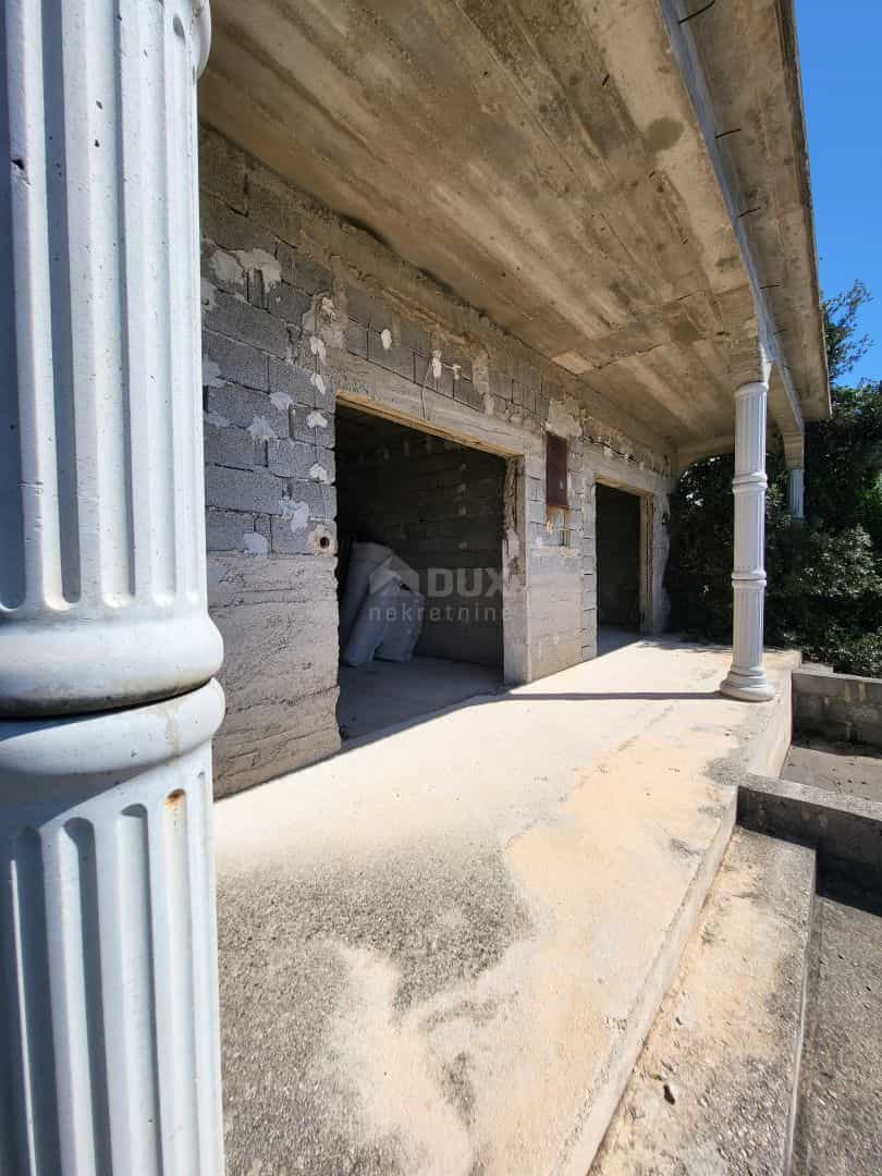 House in Pasman, Zadarska Zupanija 12604128