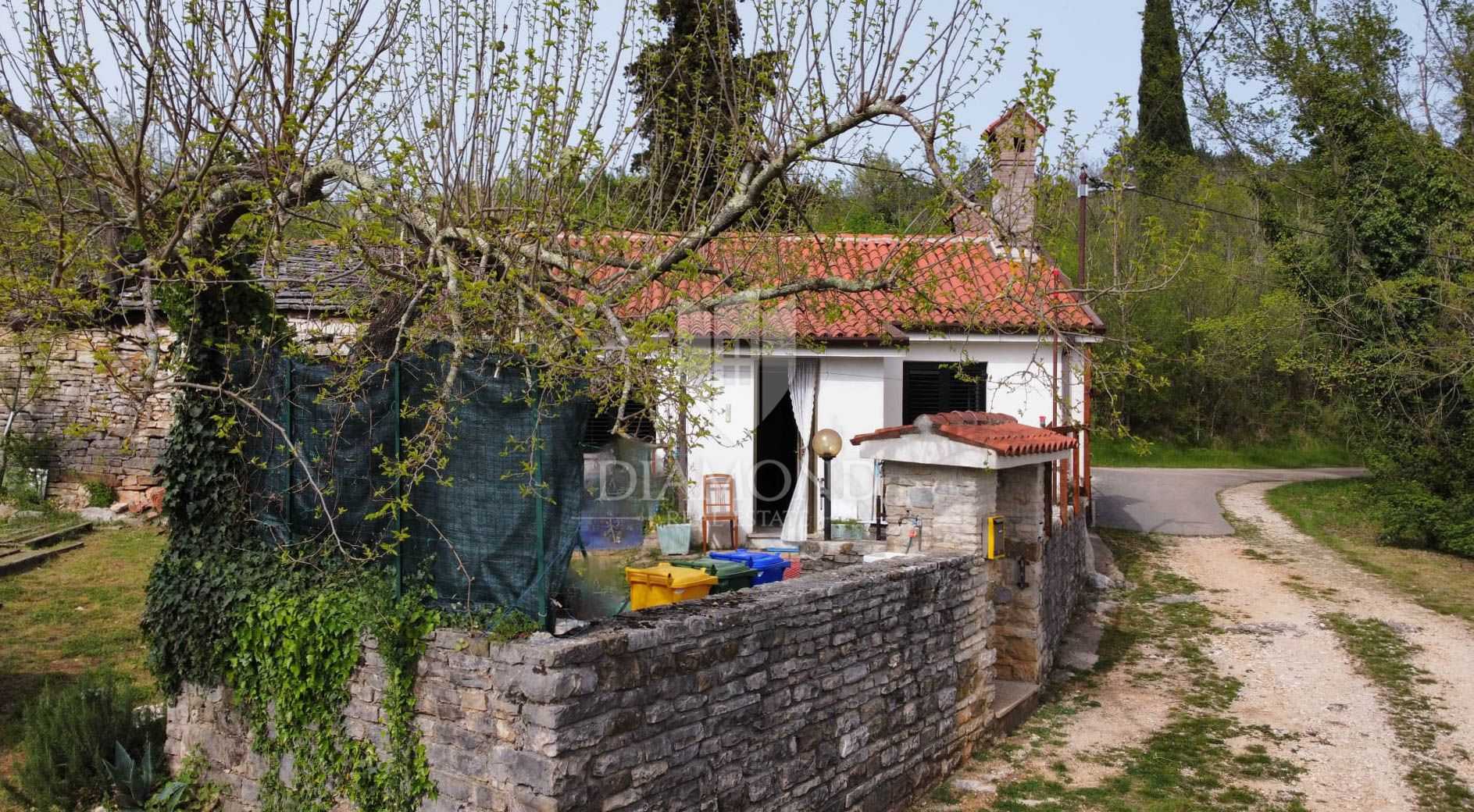 rumah dalam Oprtalj, Istarska Zupanija 12604824