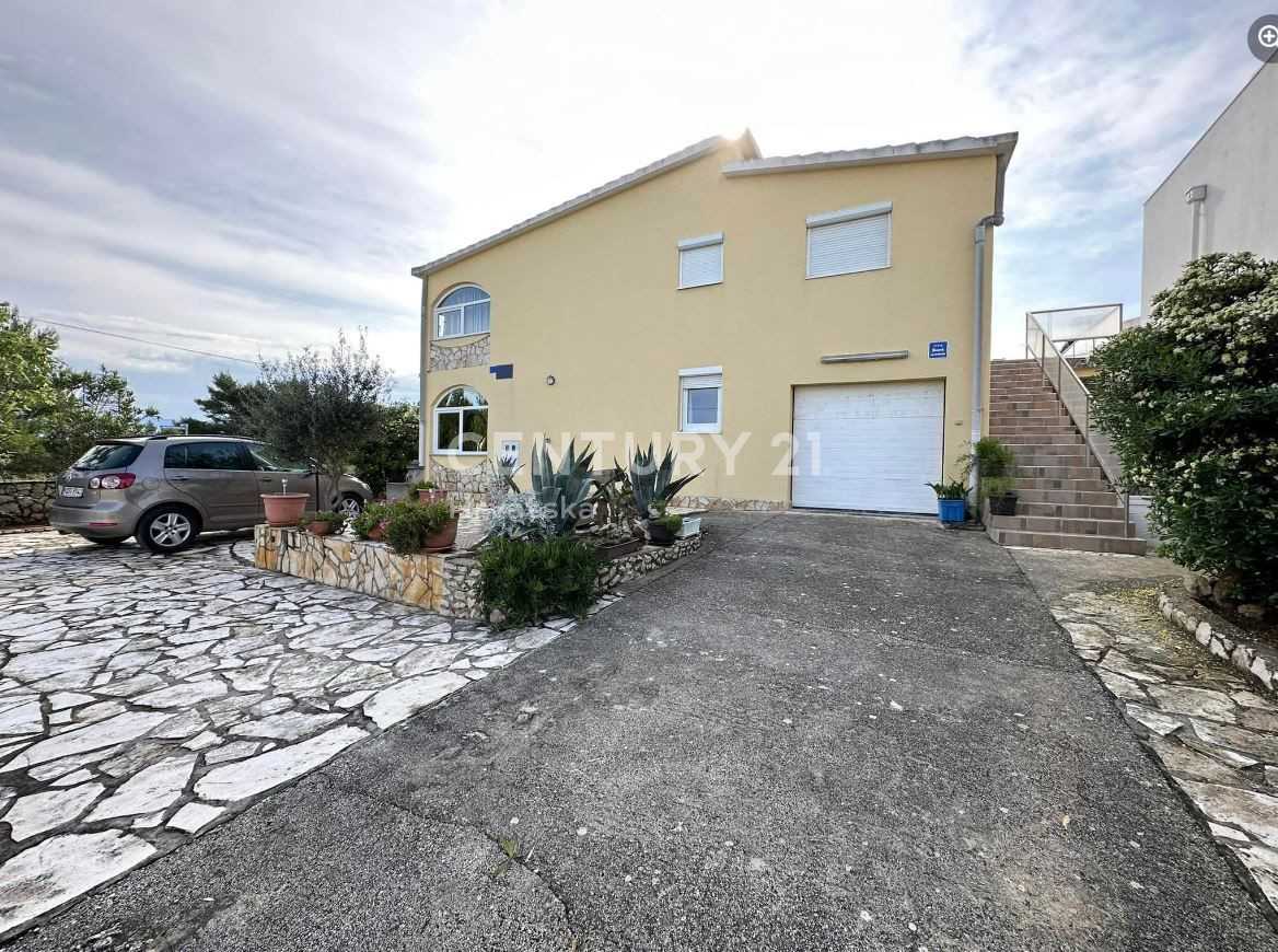 жилой дом в Vir, Zadar County 12605268