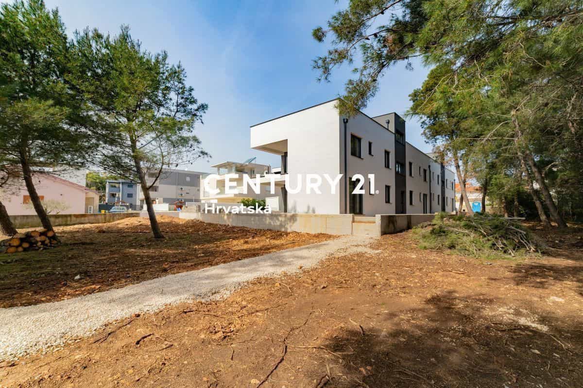 Condominium dans Vir, Zadar County 12605269
