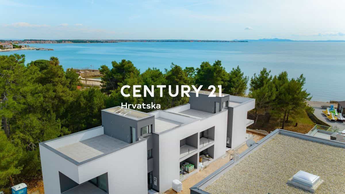 Condominium in Vir, Zadar County 12605270