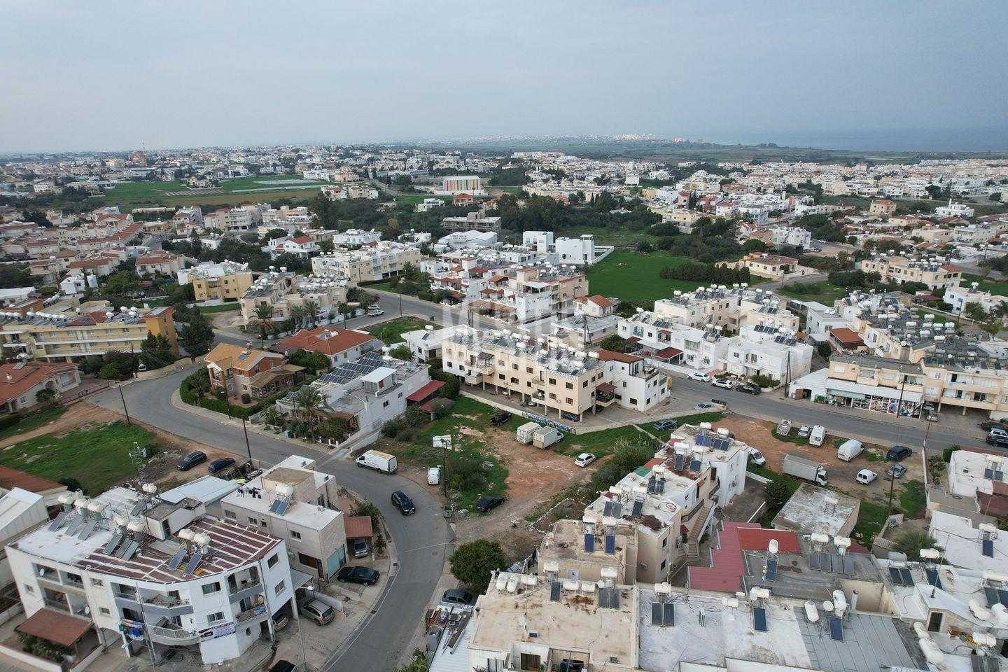 Tanah dalam Paralimni, Famagusta 12607270