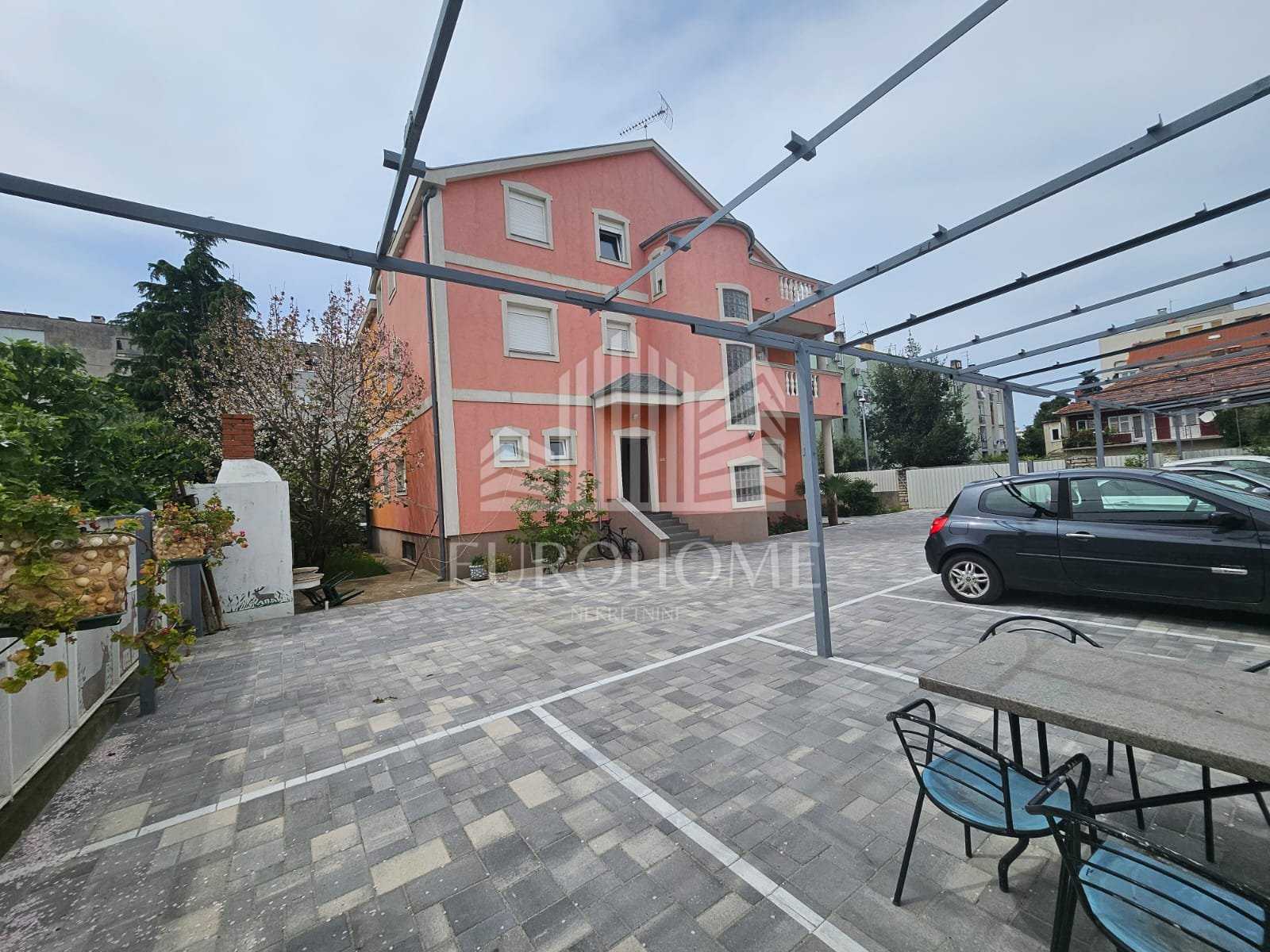 rumah dalam Zadar, Zadarska Zupanija 12607536