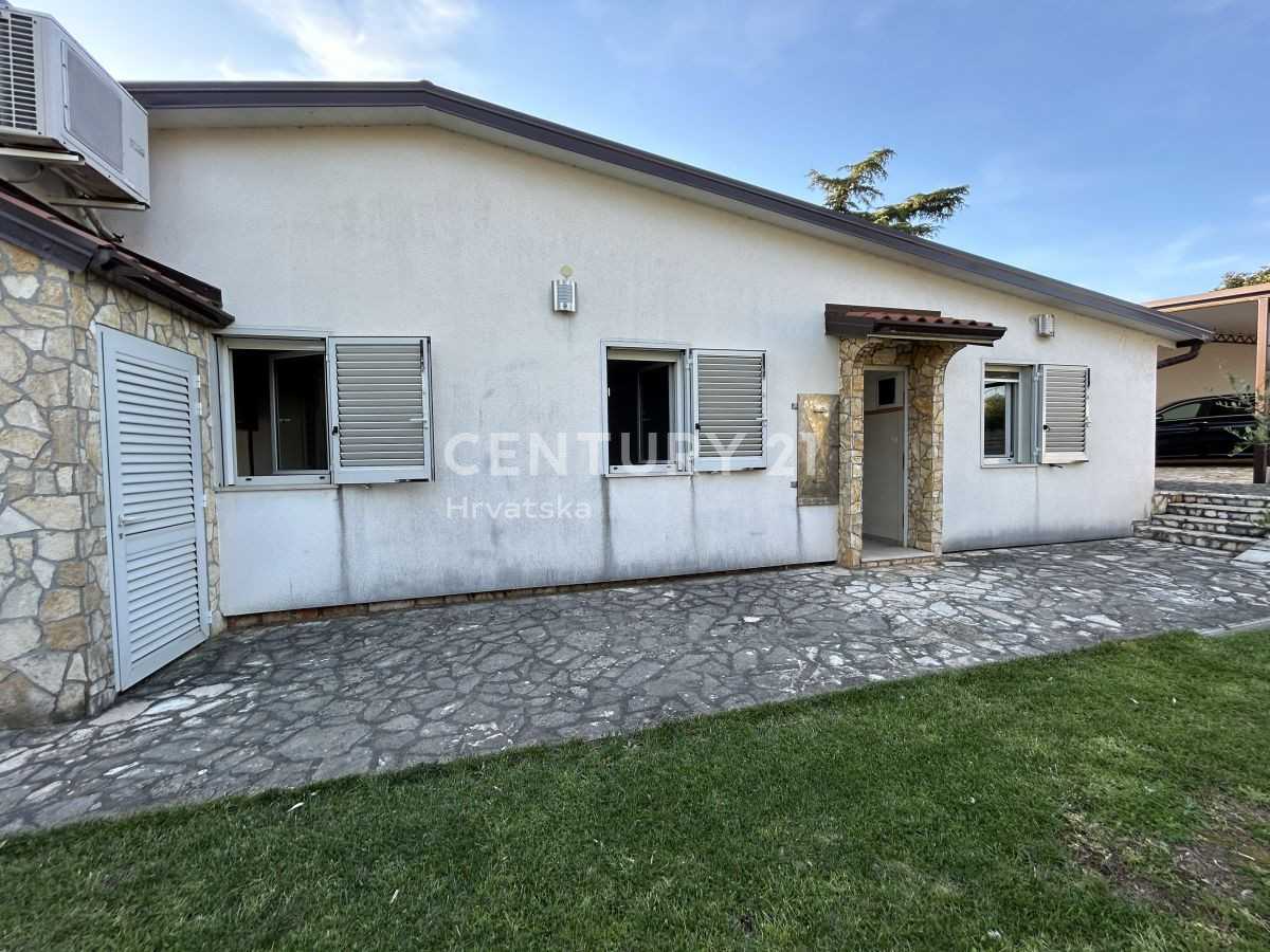 Résidentiel dans Umag, Istria County 12607619