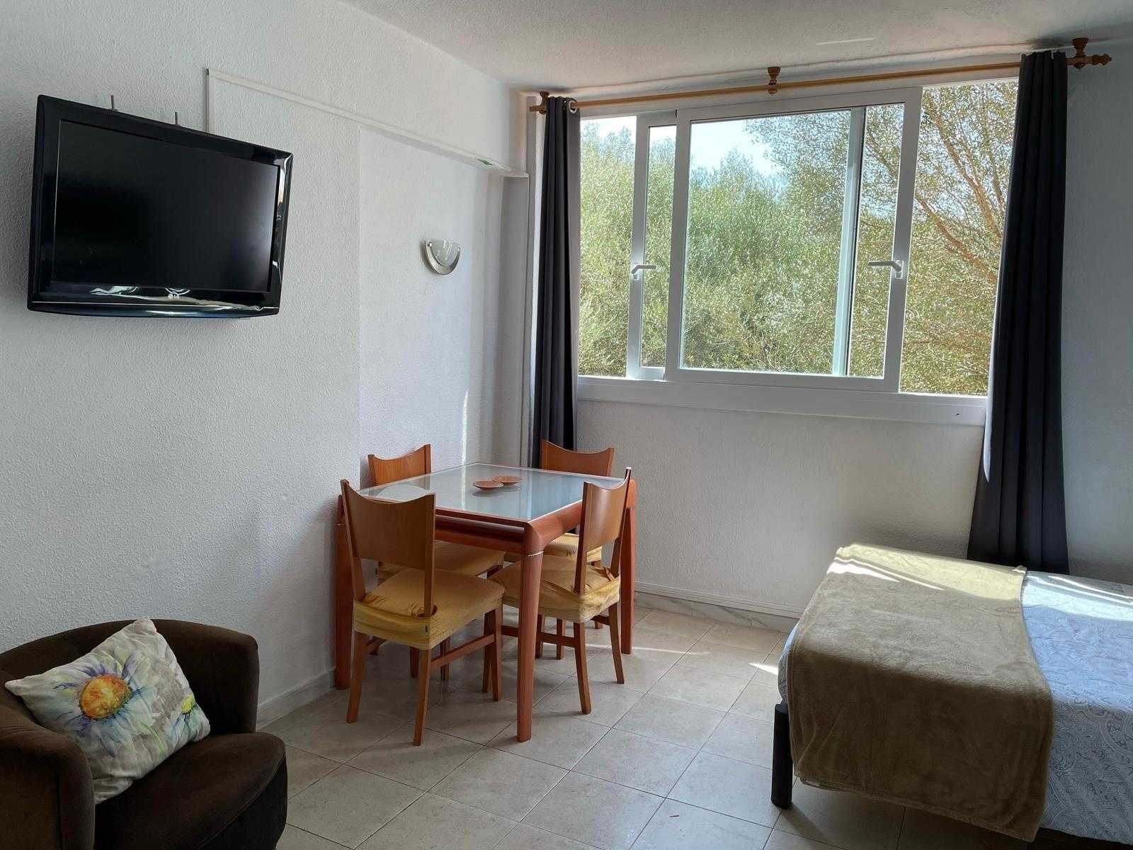 公寓 在 马纳科尔, 巴利阿里群岛 12608016