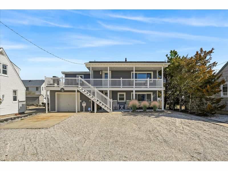 Multi Family in Surf City, New Jersey 12608196