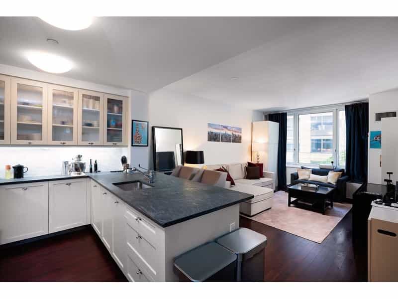 公寓 在 西紐約, 新澤西州 12608213