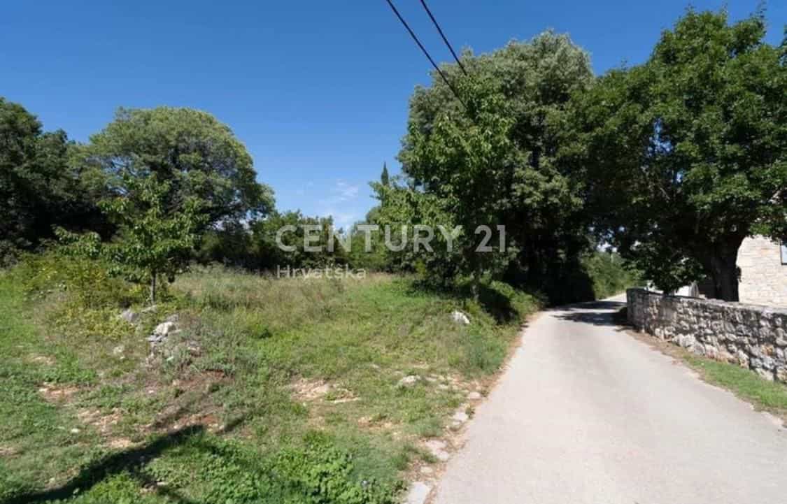 Land in Sveti Lovrec Pazenaticki, Istarska Zupanija 12608420