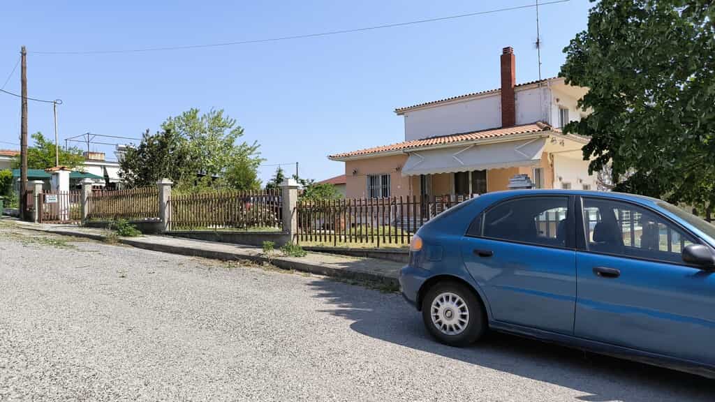 房子 在 Makrigialos,  12608498