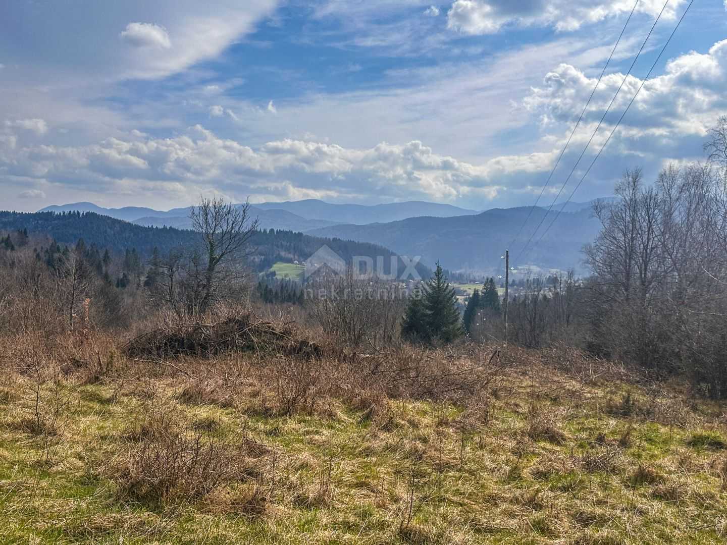 Maa sisään Vrbovsko, Primorsko-Goranska Zupanija 12608672