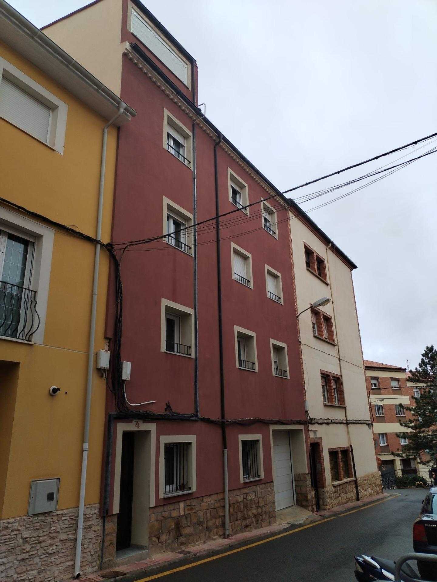 Condominium in Teruel, Aragón 12608845