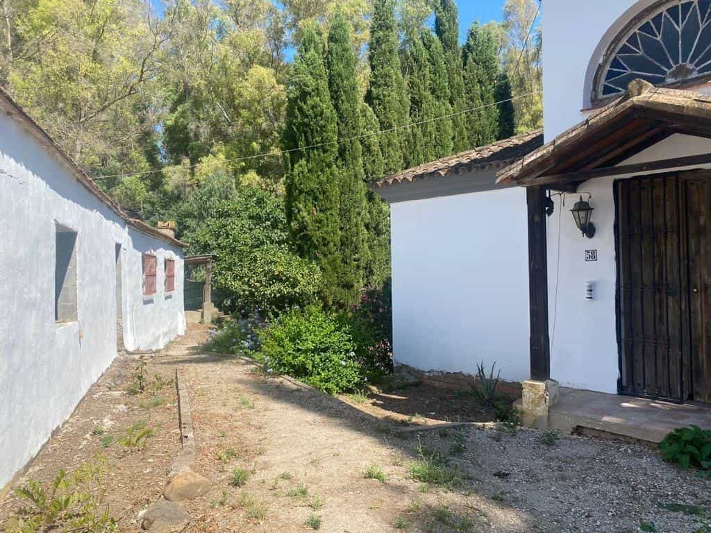 房子 在 Jimena de la Frontera, Andalucía 12608870