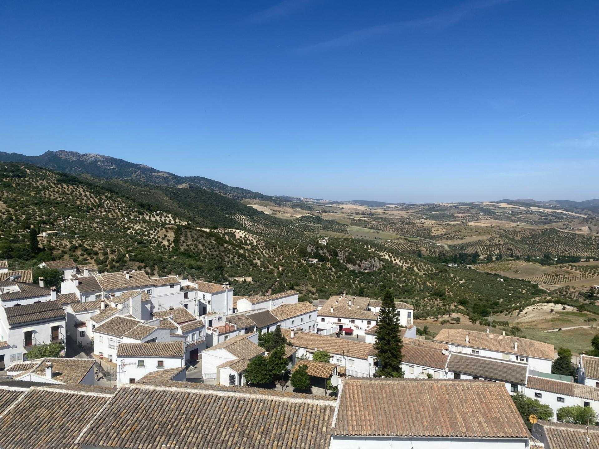 σπίτι σε Zahara de la Sierra, Andalucía 12608902
