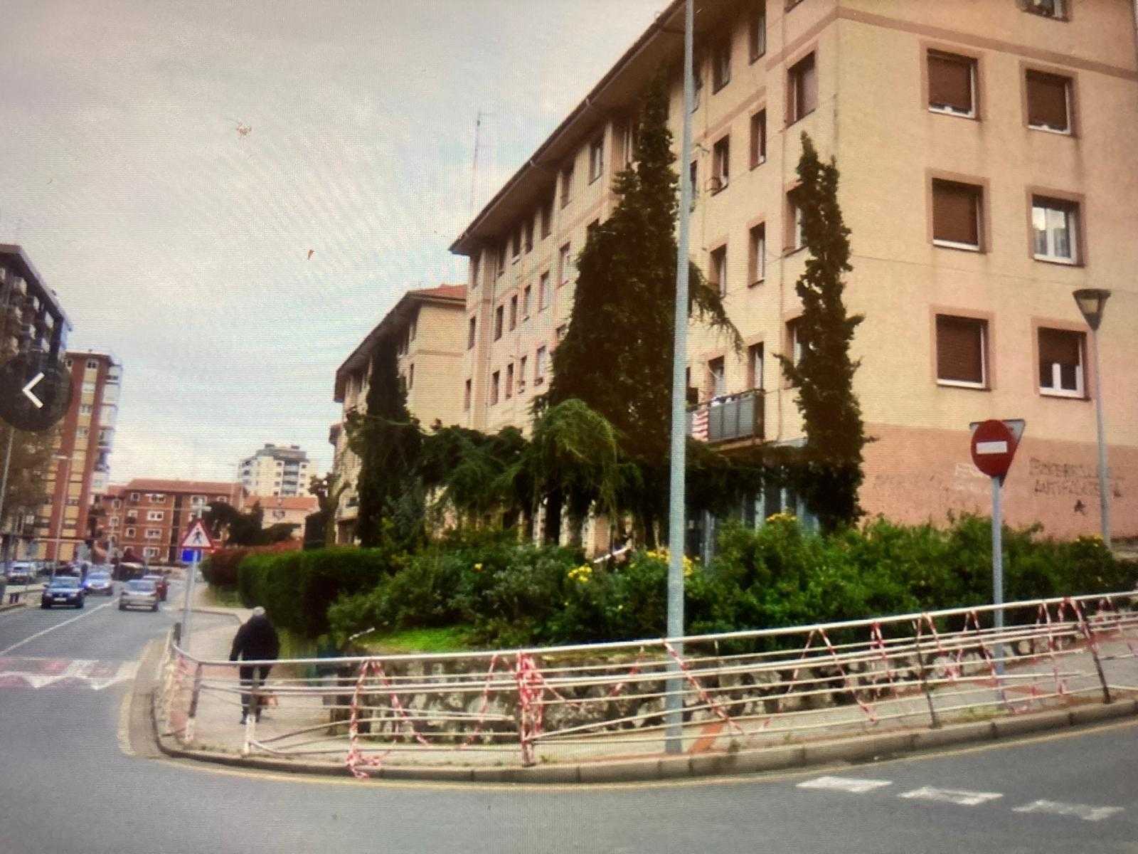 Condominium in Sestao, Basque Country 12608952