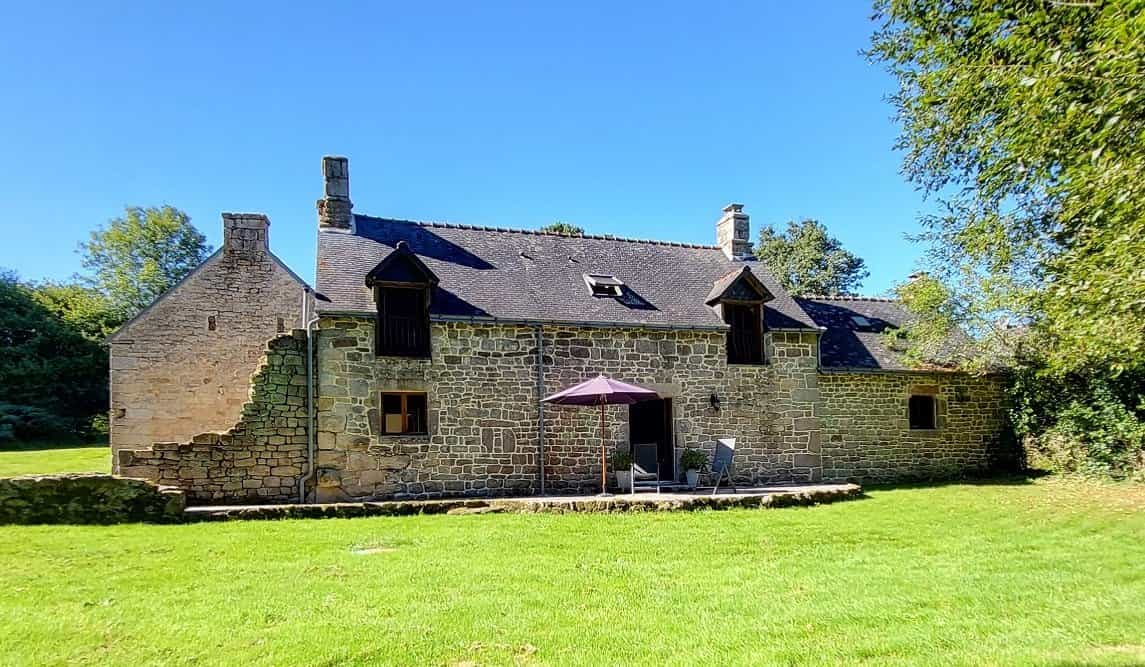 House in Plouray, Brittany 12609650
