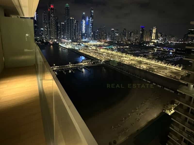 公寓 在 Dubai, Dubai 12610234