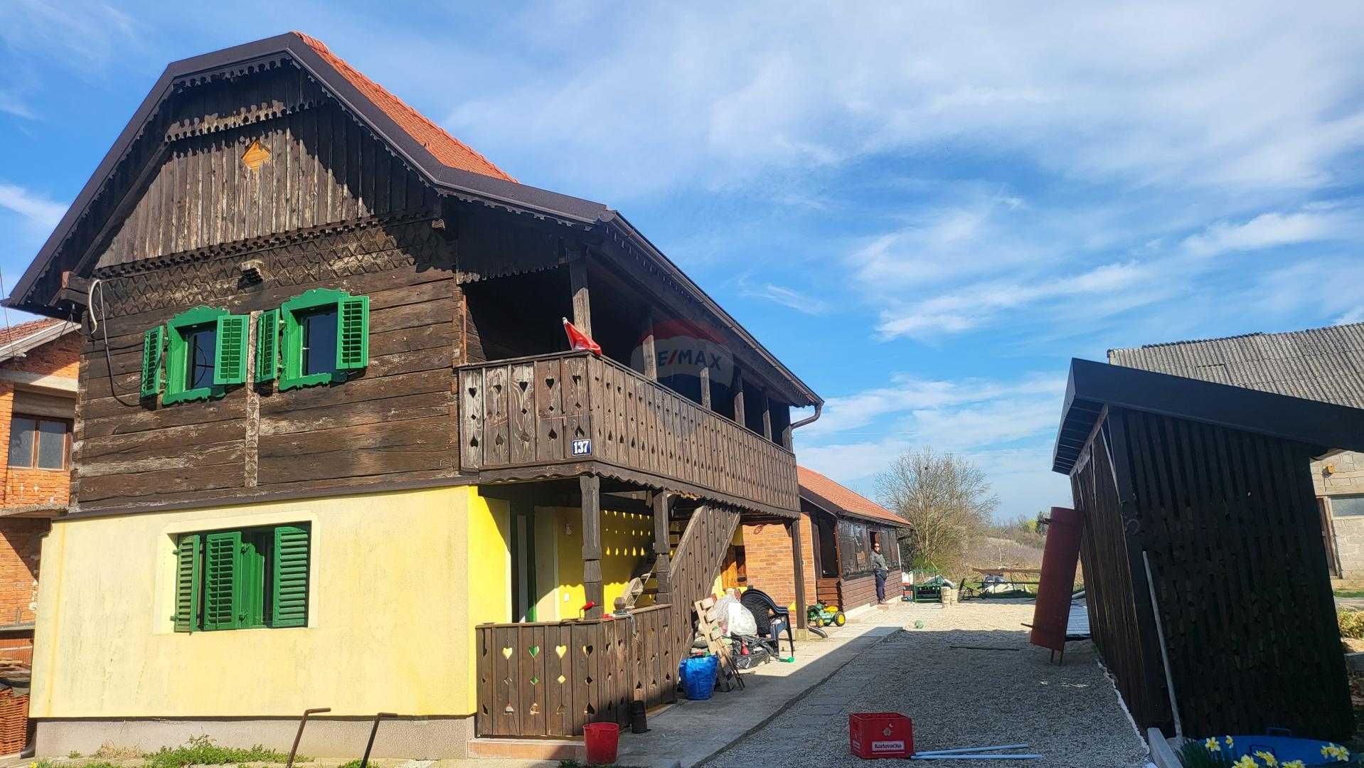 بيت في Lekenik, Sisacko-Moslavacka Zupanija 12610795